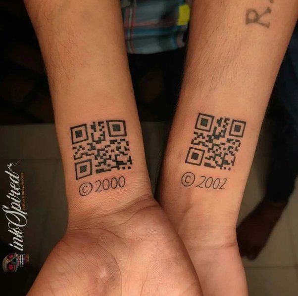 qr code tattoo example